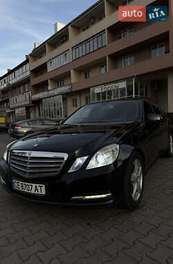 Седан Mercedes-Benz E-Class 2011 в Черновцах