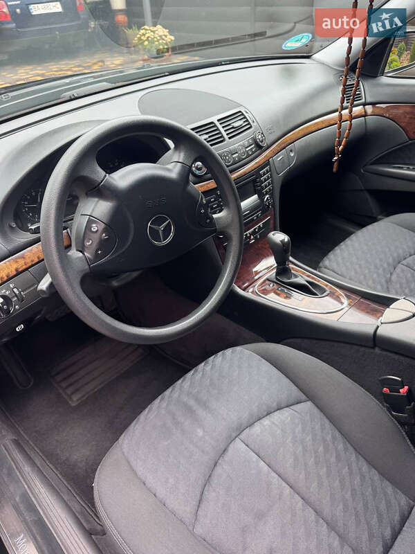 Универсал Mercedes-Benz E-Class 2005 в Гайвороне фото 5 Универсал Mercedes-Benz E-Class 2005 в Гайвороне