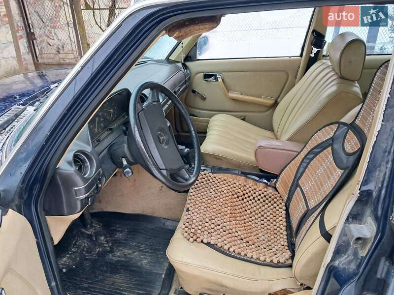 Седан Mercedes-Benz E-Class 1981 в Львові фото 3 Седан Mercedes-Benz E-Class 1981 в Львові