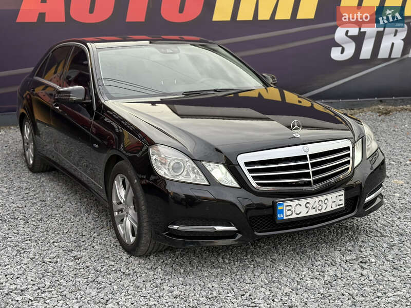 Седан Mercedes-Benz E-Class 2012 в Стрые