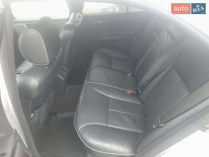Седан Mercedes-Benz E-Class 2000 в Житомире фото 17 Седан Mercedes-Benz E-Class 2000 в Житомире