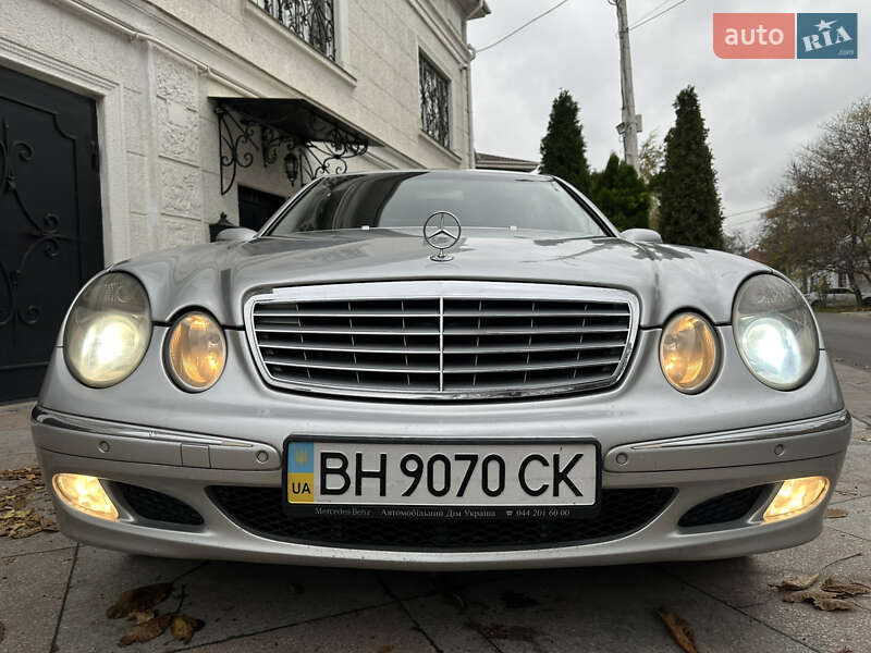 Седан Mercedes-Benz E-Class 2002 в Одессе