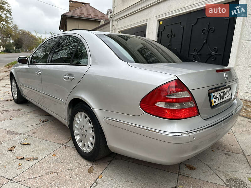 Седан Mercedes-Benz E-Class 2002 в Одессе