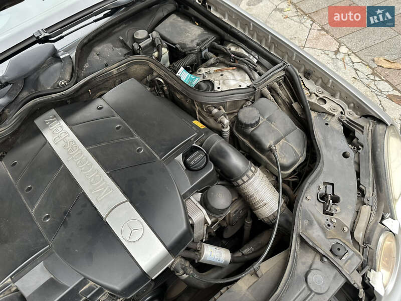 Седан Mercedes-Benz E-Class 2002 в Одессе