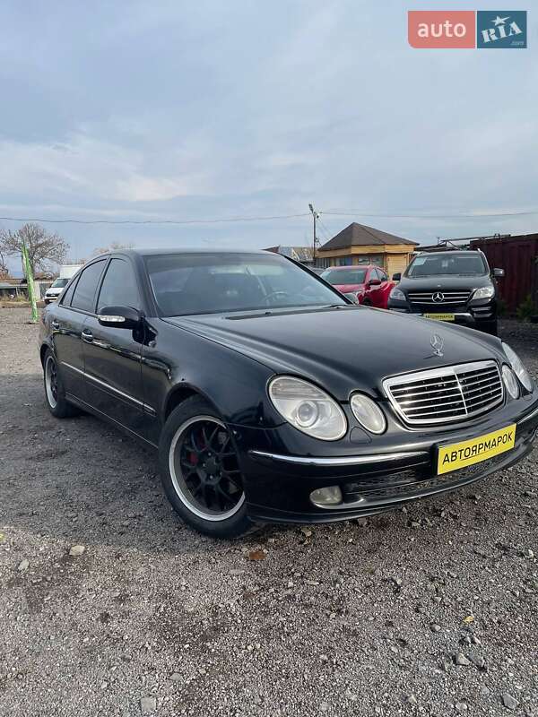 Седан Mercedes-Benz E-Class 2002 в Ужгороде