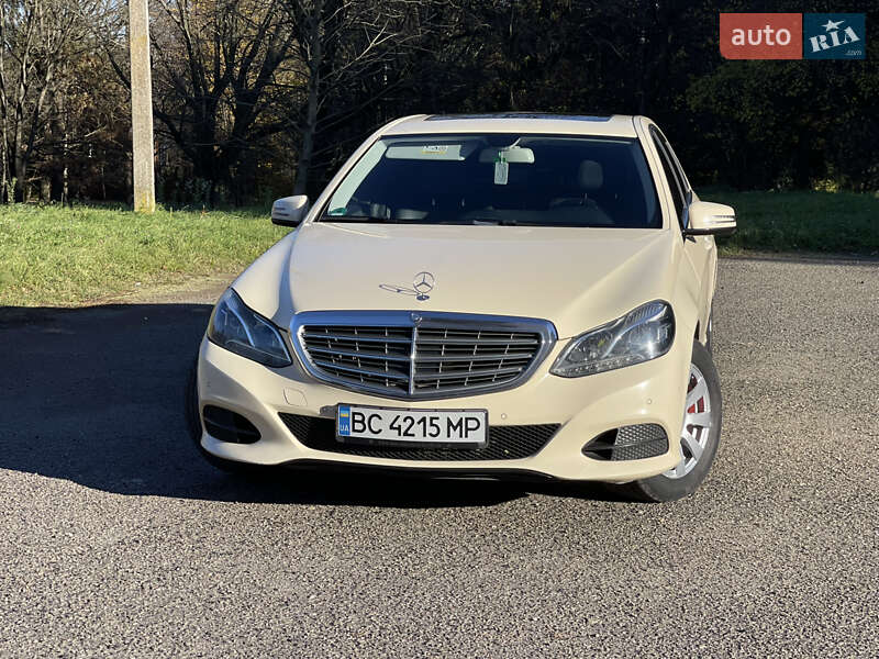Седан Mercedes-Benz E-Class 2014 в Бурштині