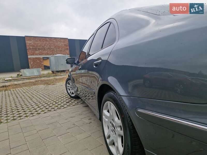 Седан Mercedes-Benz E-Class 2008 в Хмельницькому фото 26 Седан Mercedes-Benz E-Class 2008 в Хмельницькому