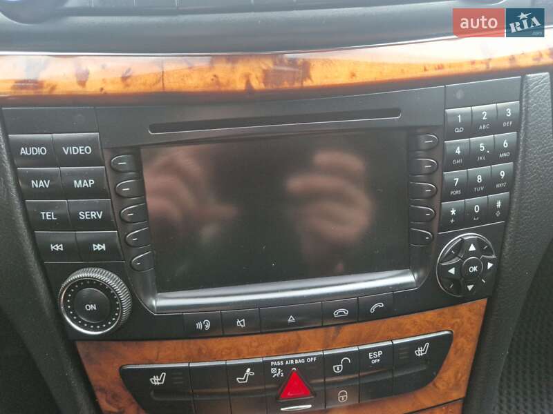 Седан Mercedes-Benz E-Class 2008 в Хмельницькому фото 31 Седан Mercedes-Benz E-Class 2008 в Хмельницькому