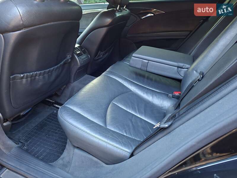 Седан Mercedes-Benz E-Class 2006 в Ивано-Франковске