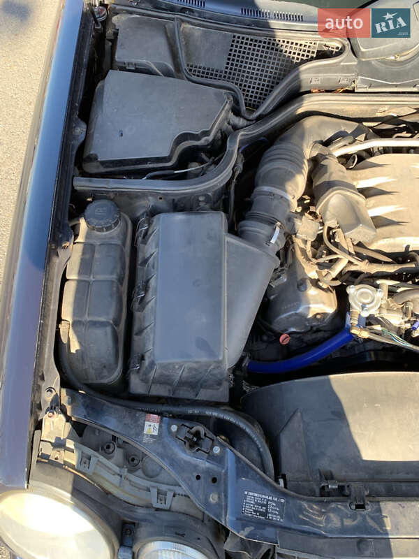 Седан Mercedes-Benz E-Class 1998 в Николаеве