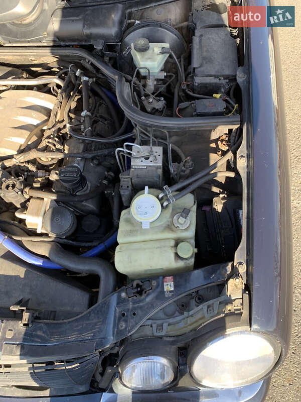 Седан Mercedes-Benz E-Class 1998 в Николаеве