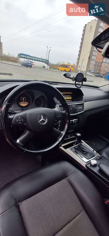 Універсал Mercedes-Benz E-Class 2011 в Білогородці