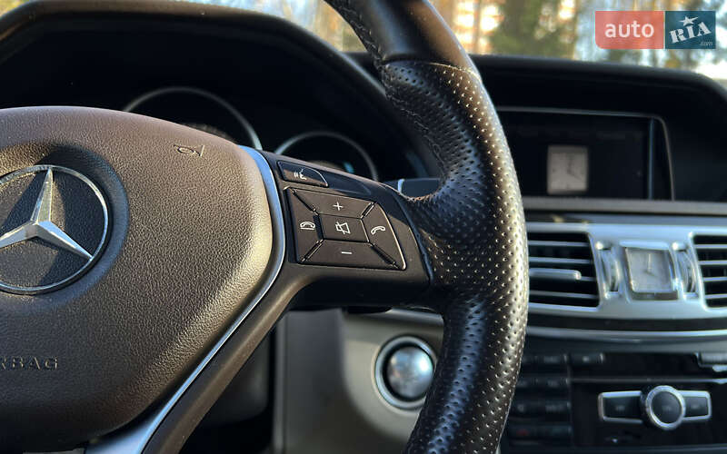 Седан Mercedes-Benz E-Class 2014 в Львові