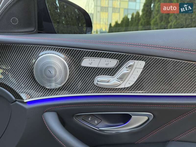 Седан Mercedes-Benz E-Class 2022 в Днепре