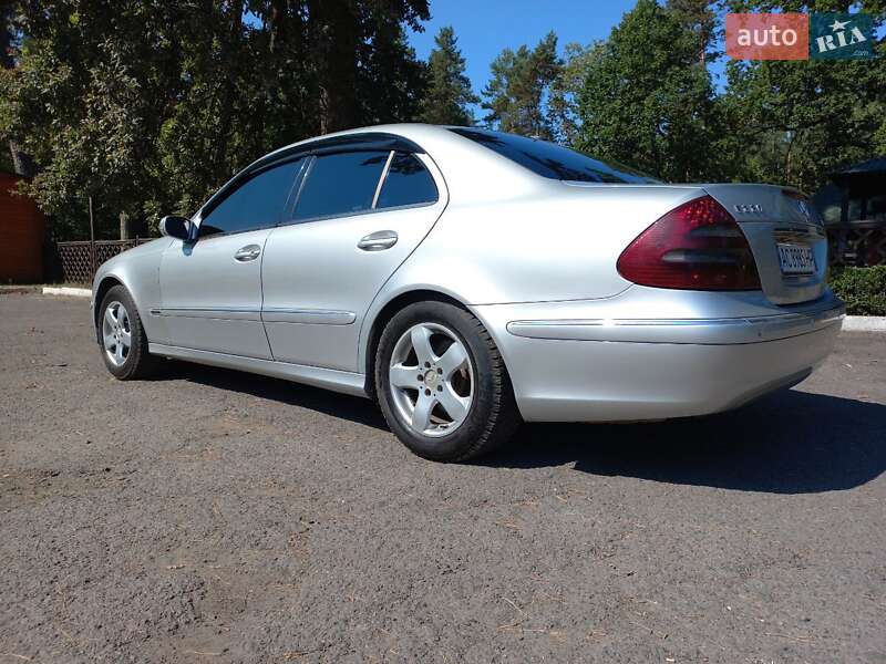 Седан Mercedes-Benz E-Class 2004 в Киверцах фото 10 Седан Mercedes-Benz E-Class 2004 в Киверцах