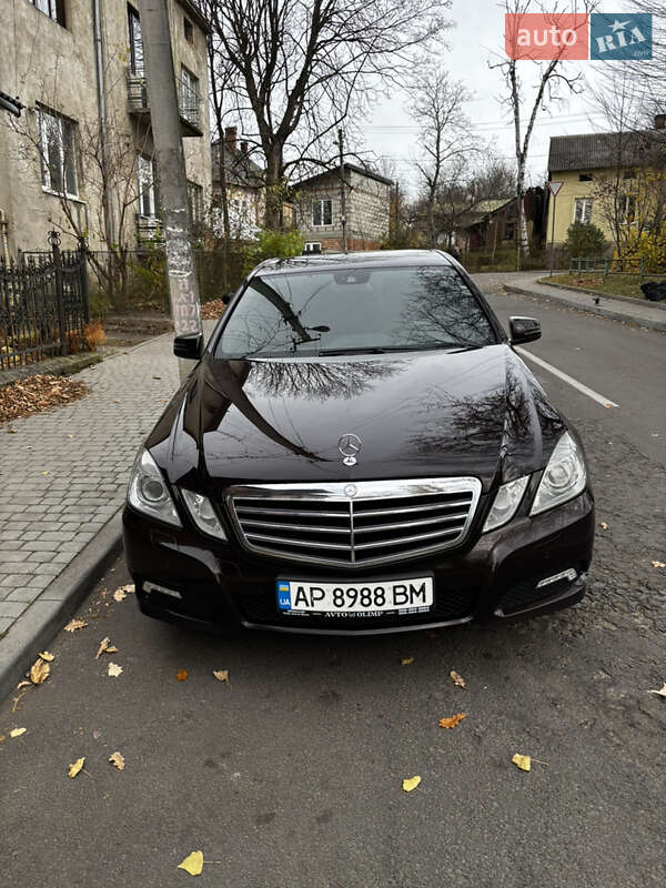Седан Mercedes-Benz E-Class 2009 в Дрогобичі фото 2 Седан Mercedes-Benz E-Class 2009 в Дрогобичі