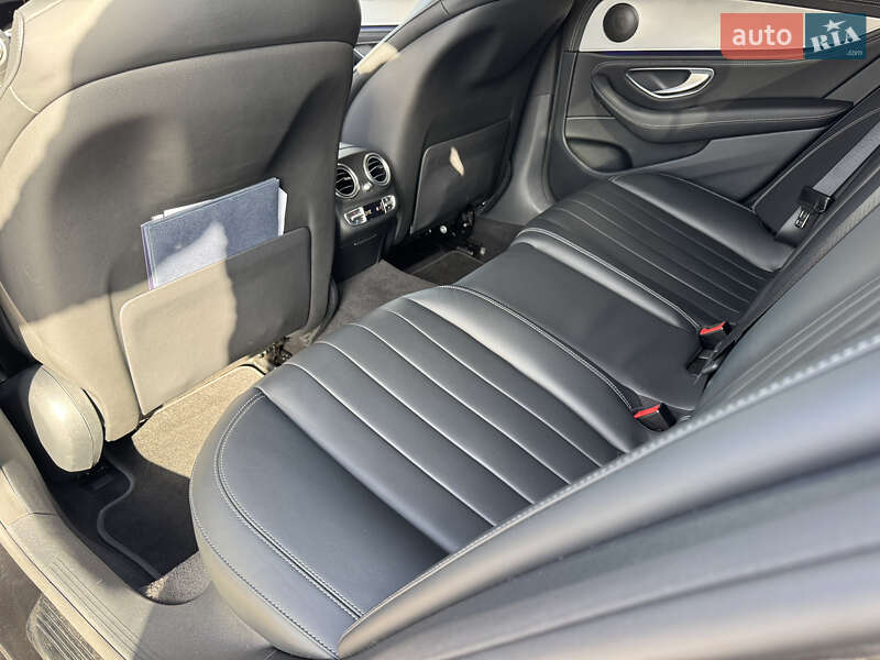 Седан Mercedes-Benz E-Class 2021 в Стрые фото 59 Седан Mercedes-Benz E-Class 2021 в Стрые