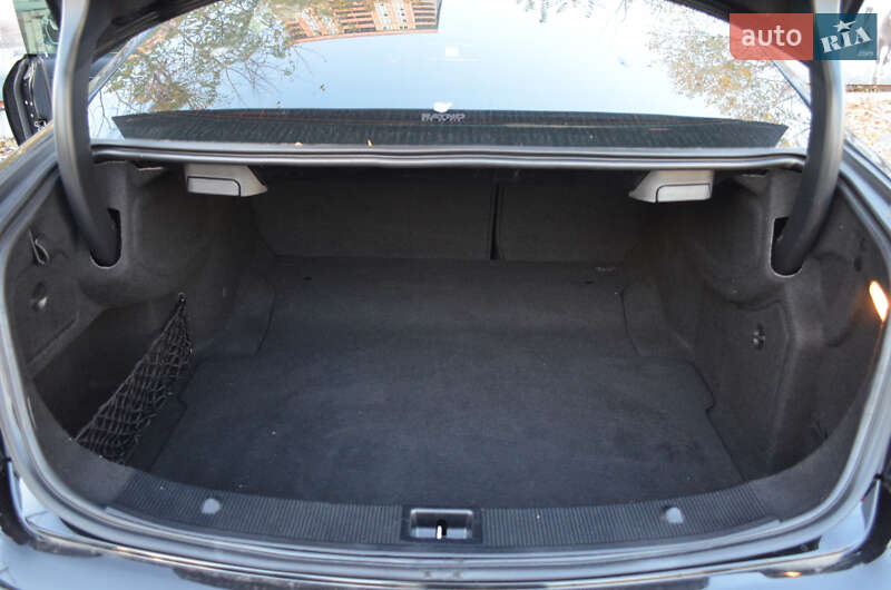 Купе Mercedes-Benz E-Class 2014 в Києві фото 8 Купе Mercedes-Benz E-Class 2014 в Києві
