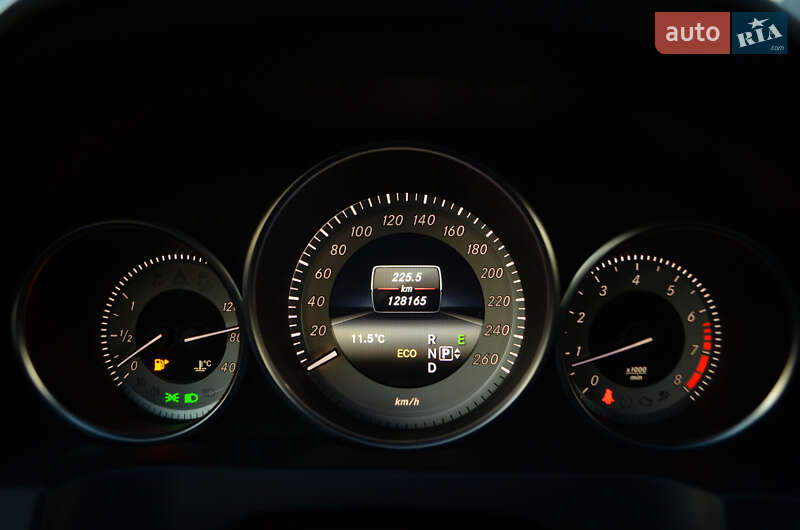 Купе Mercedes-Benz E-Class 2014 в Києві фото 27 Купе Mercedes-Benz E-Class 2014 в Києві
