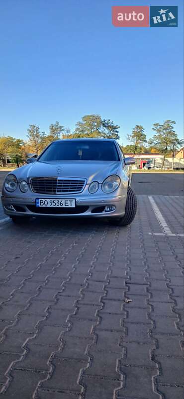 Mercedes-Benz E-Class 2004 Mercedes-Benz E-Class 2004