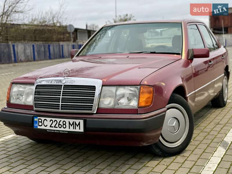 Mercedes-Benz E-Class 1990 Mercedes-Benz E-Class 1990