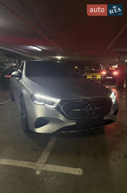 Седан Mercedes-Benz E-Class 2024 в Львове