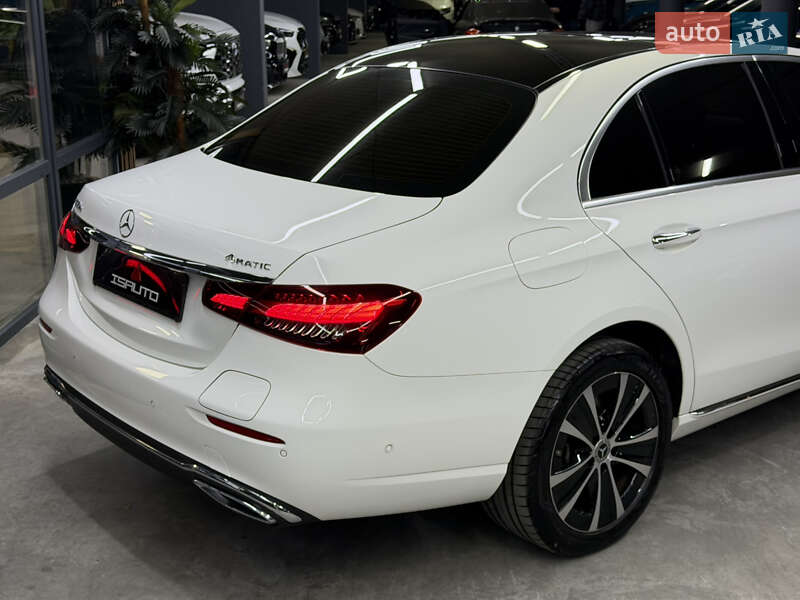 Седан Mercedes-Benz E-Class 2021 в Одесі