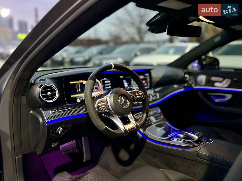 Седан Mercedes-Benz E-Class 2019 в Киеве