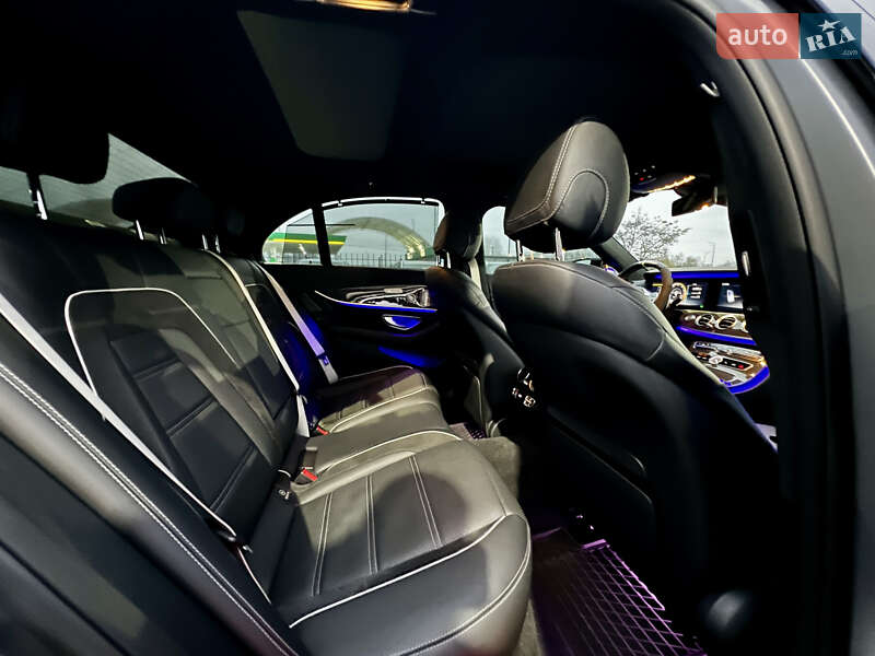 Седан Mercedes-Benz E-Class 2019 в Киеве