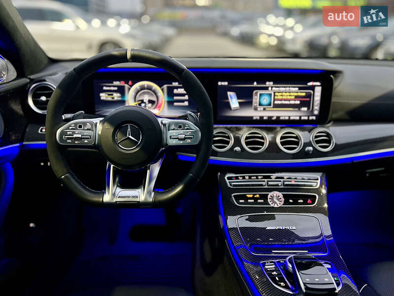 Седан Mercedes-Benz E-Class 2019 в Киеве
