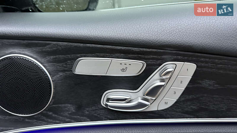 Седан Mercedes-Benz E-Class 2017 в Киеве фото 30 Седан Mercedes-Benz E-Class 2017 в Киеве