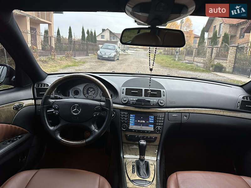 Седан Mercedes-Benz E-Class 2007 в Львові фото 30 Седан Mercedes-Benz E-Class 2007 в Львові