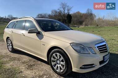 Універсал Mercedes-Benz E-Class 2010 в Тернополі