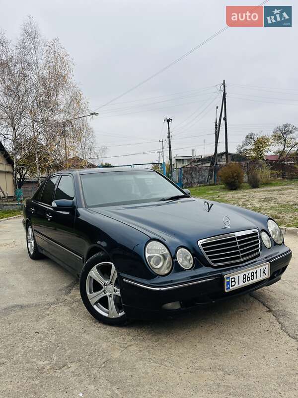 Mercedes-Benz E-Class 2000 Mercedes-Benz E-Class 2000