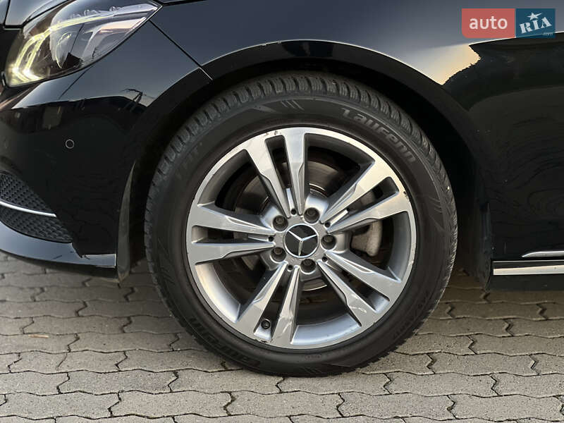Седан Mercedes-Benz E-Class 2014 в Сваляві фото 17 Седан Mercedes-Benz E-Class 2014 в Сваляві