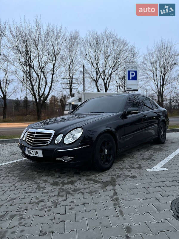 Седан Mercedes-Benz E-Class 2008 в Дніпрі фото Седан Mercedes-Benz E-Class 2008 в Дніпрі