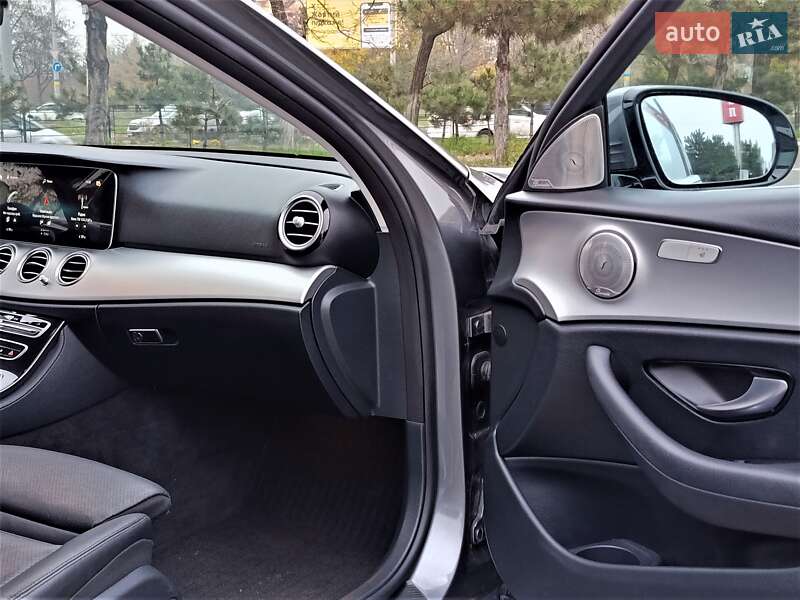 Універсал Mercedes-Benz E-Class 2020 в Одесі