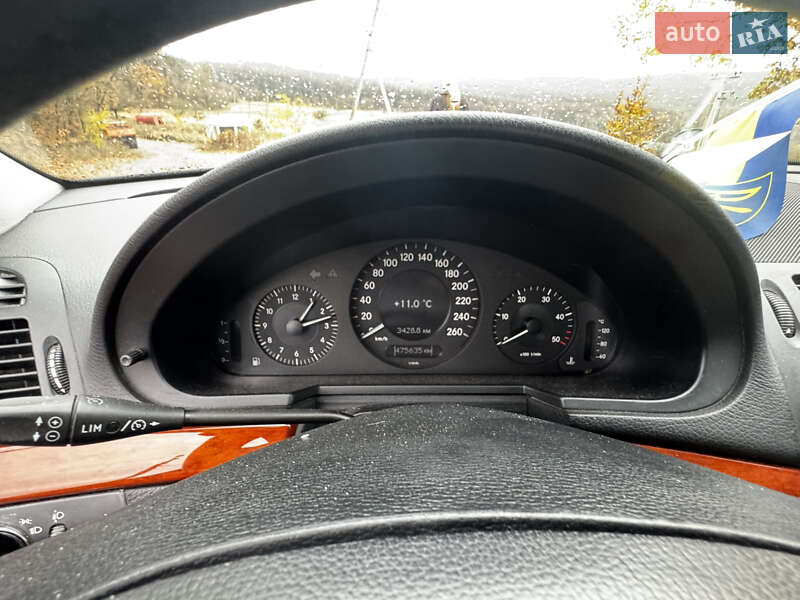 Седан Mercedes-Benz E-Class 2007 в Черновцах