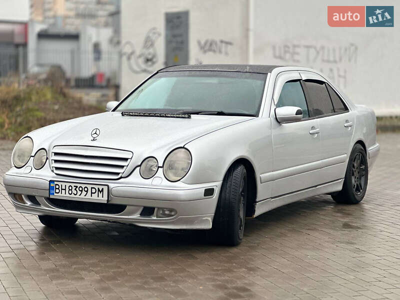 Mercedes-Benz E-Class 1998