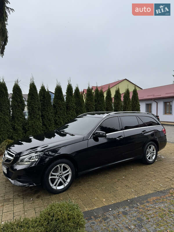 Универсал Mercedes-Benz E-Class 2015 в Львове фото 18 Универсал Mercedes-Benz E-Class 2015 в Львове