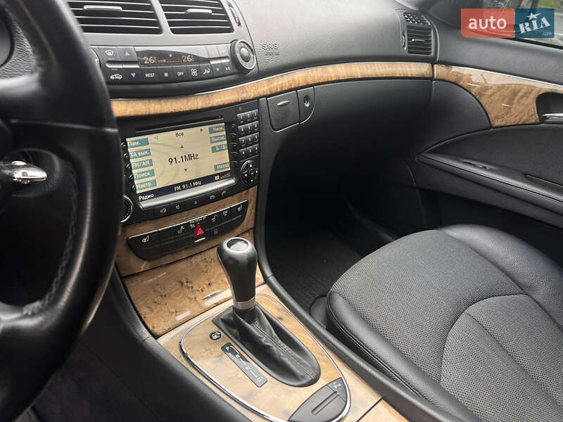 Седан Mercedes-Benz E-Class 2007 в Житомире фото 10 Седан Mercedes-Benz E-Class 2007 в Житомире