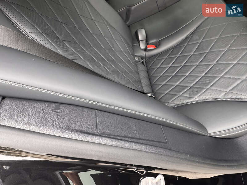 Седан Mercedes-Benz E-Class 2023 в Дніпрі