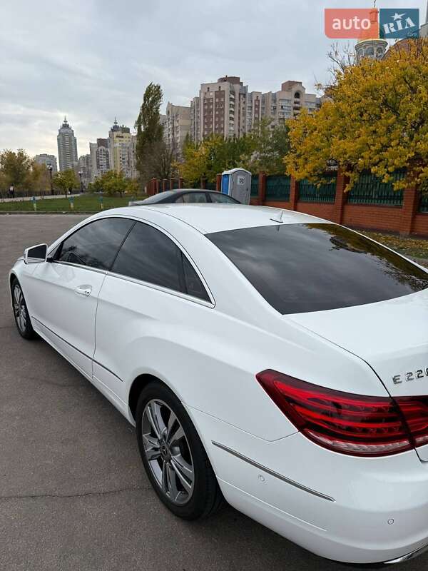 Купе Mercedes-Benz E-Class 2013 в Києві фото 8 Купе Mercedes-Benz E-Class 2013 в Києві