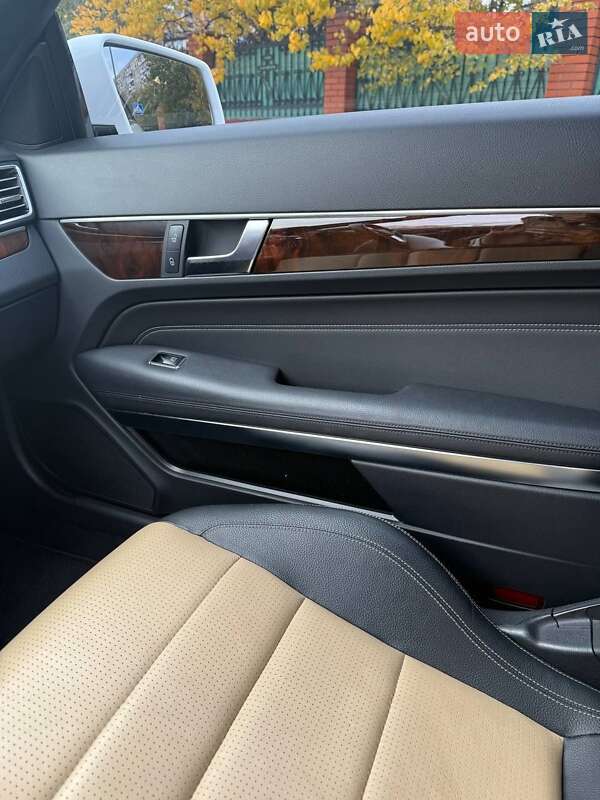 Купе Mercedes-Benz E-Class 2013 в Києві фото 19 Купе Mercedes-Benz E-Class 2013 в Києві