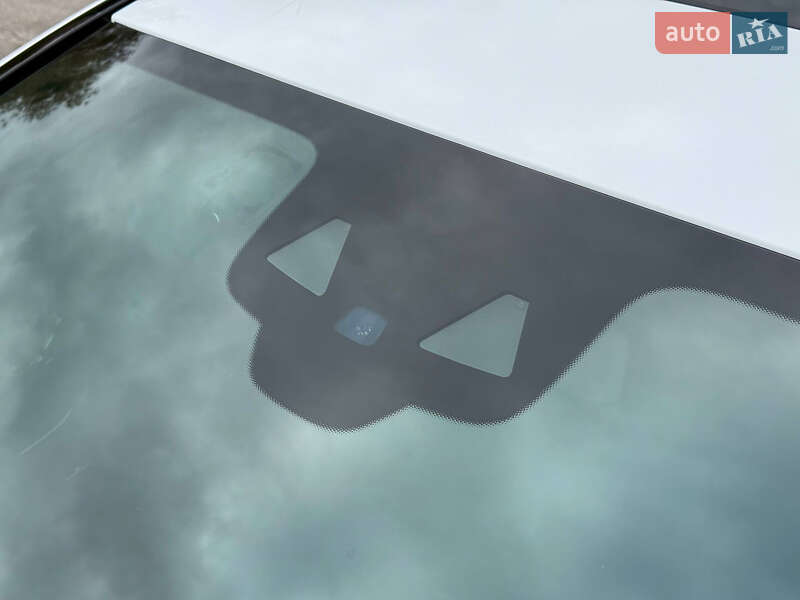 Седан Mercedes-Benz E-Class 2020 в Києві