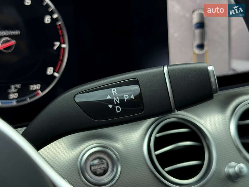 Седан Mercedes-Benz E-Class 2020 в Києві