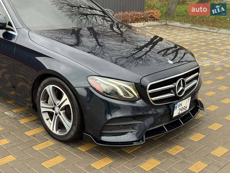 Седан Mercedes-Benz E-Class 2016 в Вінниці
