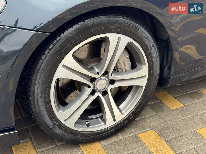 Седан Mercedes-Benz E-Class 2016 в Вінниці