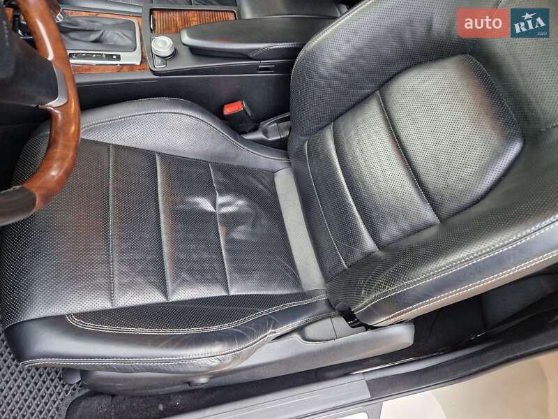 Купе Mercedes-Benz E-Class 2010 в Вишгороді фото 25 Купе Mercedes-Benz E-Class 2010 в Вишгороді