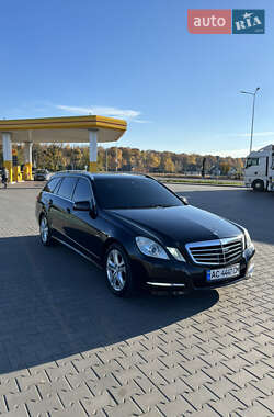 Універсал Mercedes-Benz E-Class 2012 в Луцьку